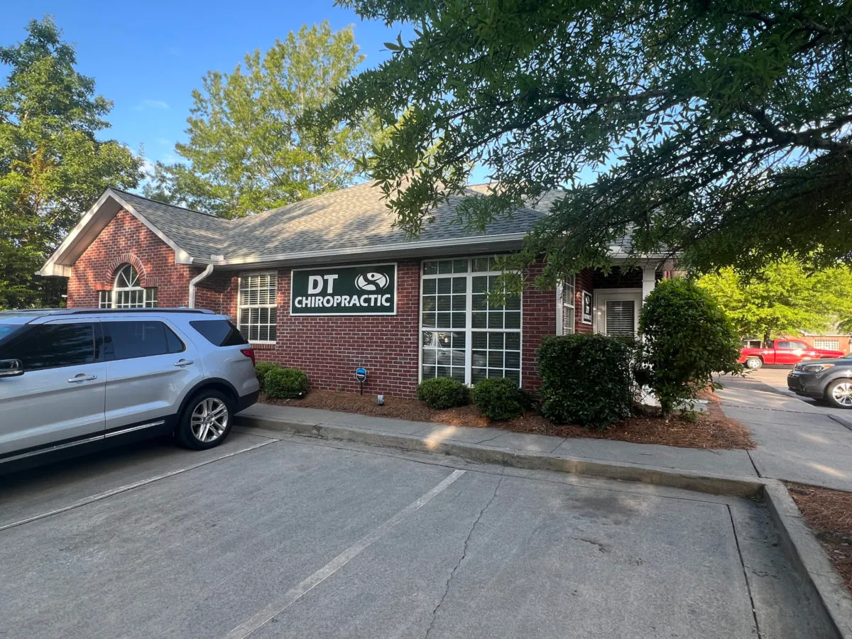 DT Chiropractic Canton, GA office